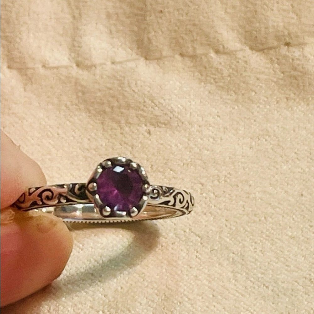 James Avery Amethyst cherished , birthstone Ring 6.5 - Picture 2 of 4